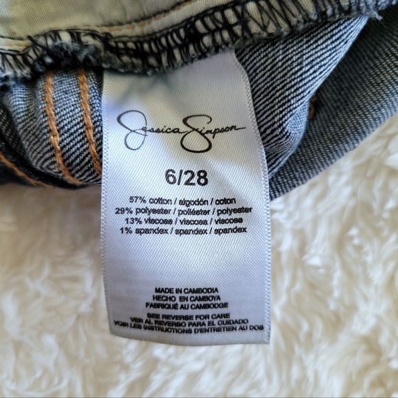 Jessica Simpson High Waist Medium Wash Denim Shorts - Picture 10 of 14